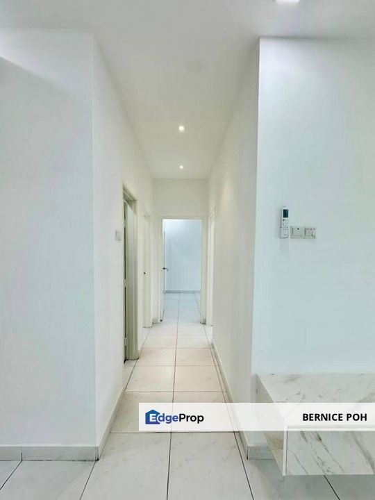 Renovated condo save up to RM50K++ , Selangor, Bandar Saujana Putra