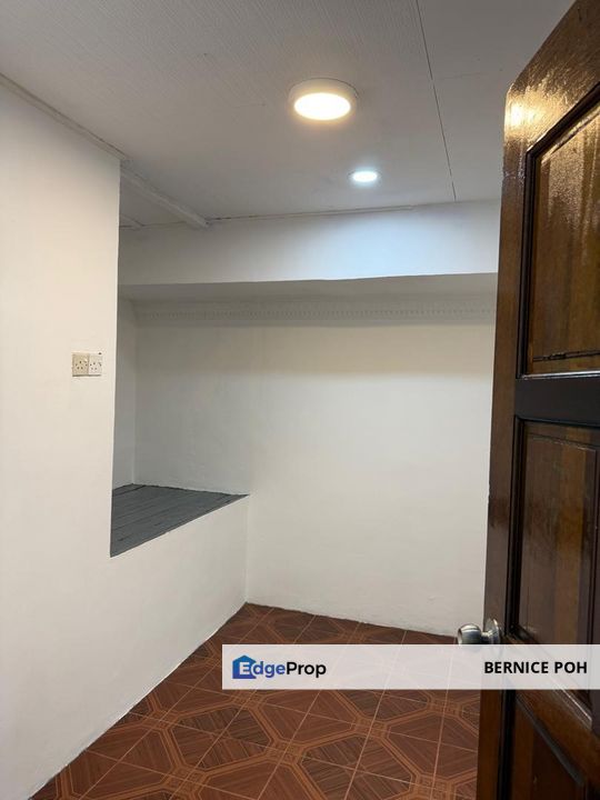 Rare Renovated Terrace for Rent in KL! Only RM1,400/month!, Kuala Lumpur, Jinjang