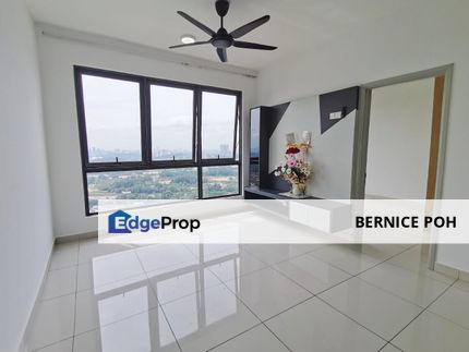 🏙️ Service Apartment For Sale @ Sfera Residensi, Seri Kembangan   🎉 FULL LOAN + RM27K CASH BACK + Newly Renovated!  , Selangor, Seri Kembangan