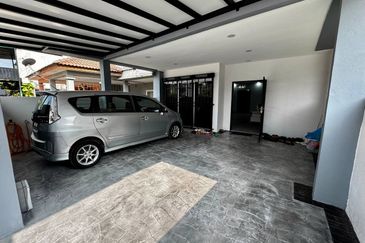 Seksyen 7 Shah Alam Jalan Pualam Double Storey Move In Condition