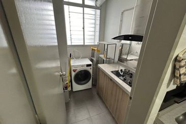 Residensi Platinum Teratai