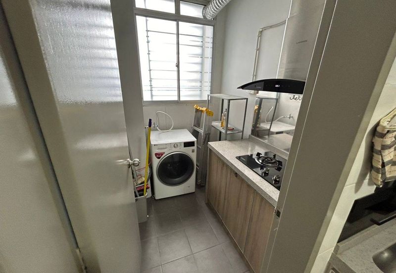 Residensi Platinum Teratai