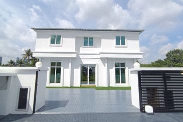 Double Storey Bungalow Lorong Ayer Bersih Setapak Well Maintained