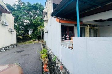 Ss19 Subang Jaya Double Storey End Lot