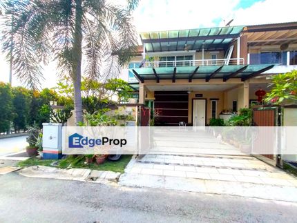 Taman Saujana Ampang Selangor 2.5 Storey Semi Detached Fully Renovated, Selangor, Ampang