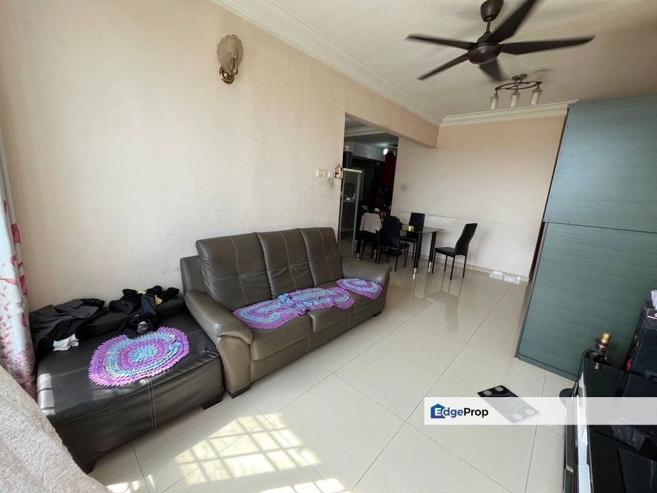 Vista Impiana Seri Kembangan Renovated Strat Ready, Selangor, Seri Kembangan
