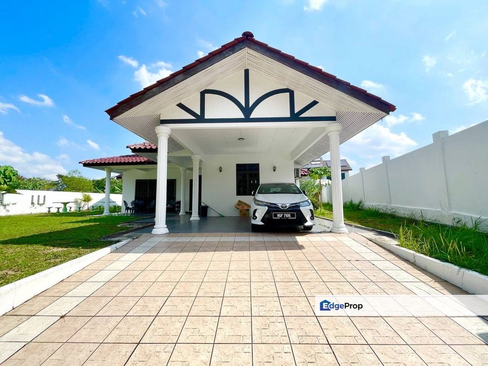 Seksyen 9 Shah Alam Renovated Extended Double Storey Bungalow, Selangor, Shah Alam