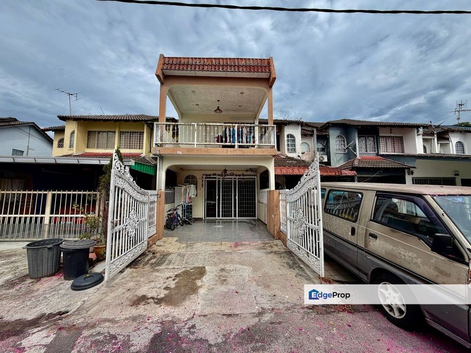 Taman Sri Gombak Fasa 9 Fully Renovated Extended Double Storey Terrace, Selangor, Batu Caves 