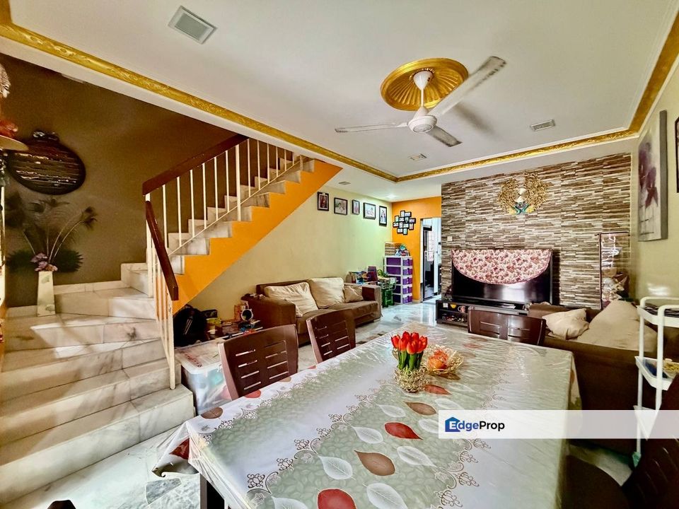 Taman Sri Gombak Fasa 9 Fully Renovated Extended Double Storey Terrace, Selangor, Batu Caves 