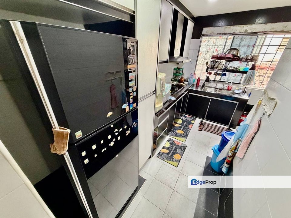 Taman Sri Gombak Fasa 9 Fully Renovated Extended Double Storey Terrace, Selangor, Batu Caves 