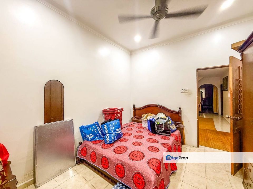 Taman Sri Melati Selayang Endlot Renovated Single Storey, Selangor, Selayang