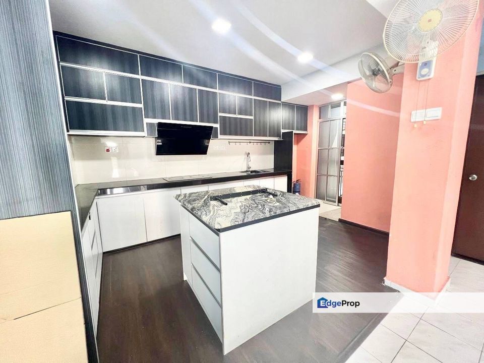 Tiara Kelana Condo Petaling Jaya Renovated Big Unit, Selangor, Petaling Jaya