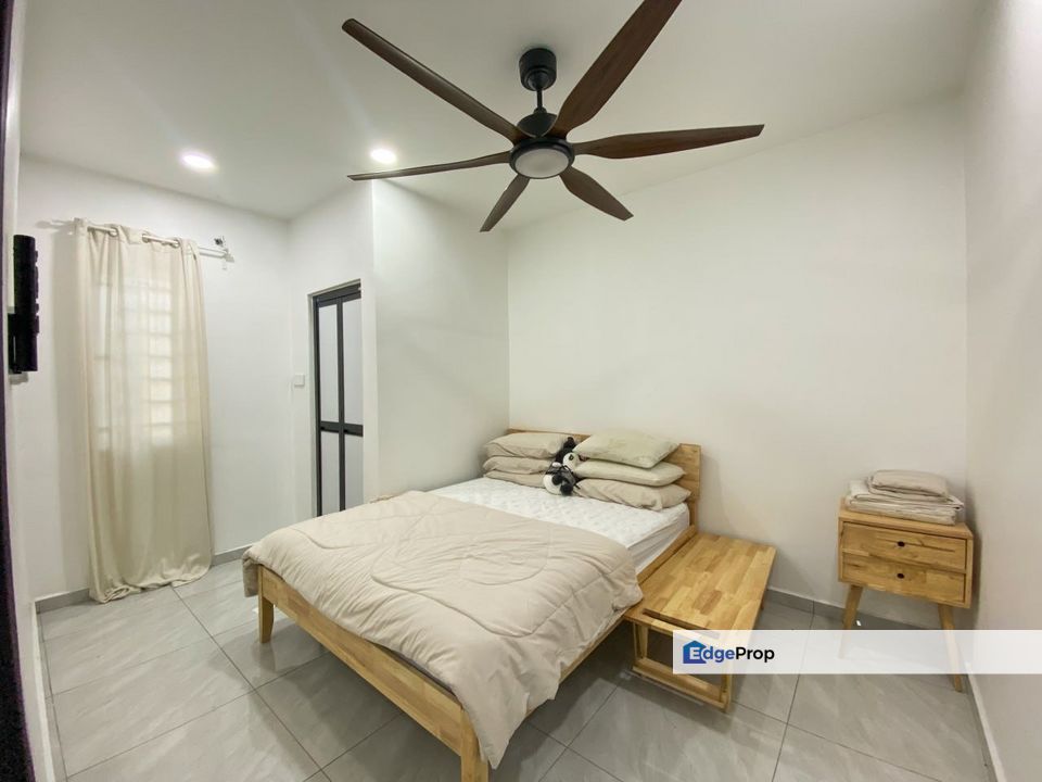 Taman Puchong Indah Selangor Renovated Single Storey with Swimming Pool, Selangor, Puchong