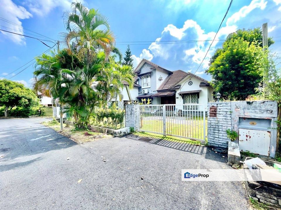 Pantai Sepang Putra Sg Pelek Renovated Freehold Bungalow, Selangor, Sungai Pelek