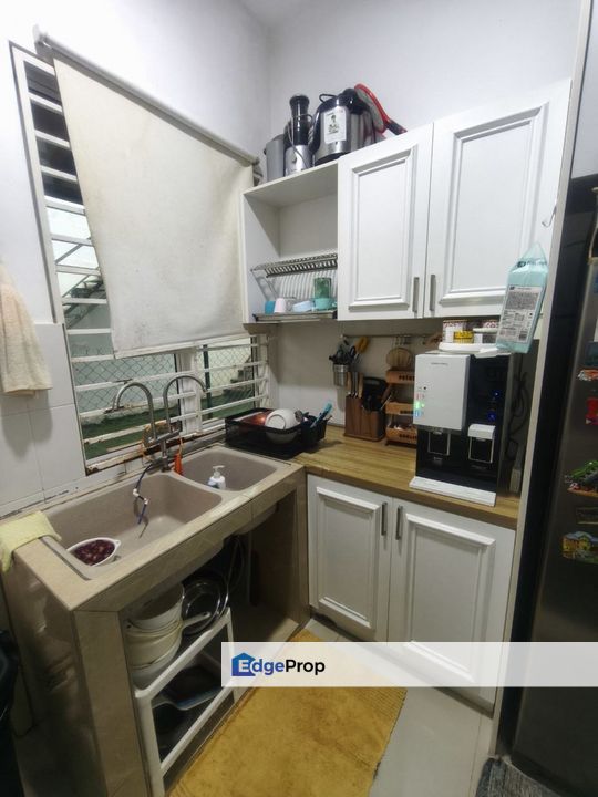 Taman Saujana Ampang Selangor Double Storey Guarded Extra Land, Selangor, Ampang