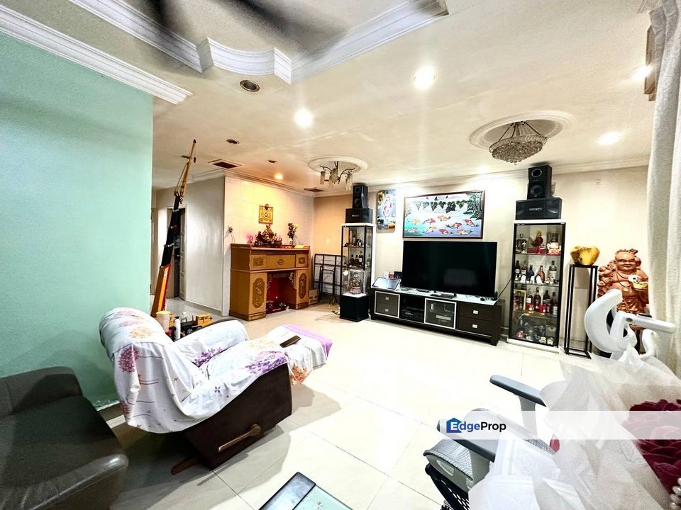 Jalan Suakasih Bandar Tun Hussien Onn Cheras Renovated Double Storey, Selangor, Cheras