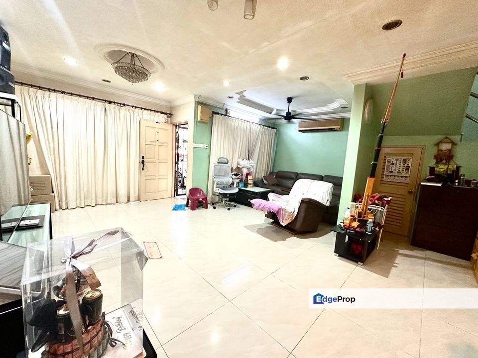 Jalan Suakasih Bandar Tun Hussien Onn Cheras Renovated Double Storey, Selangor, Cheras