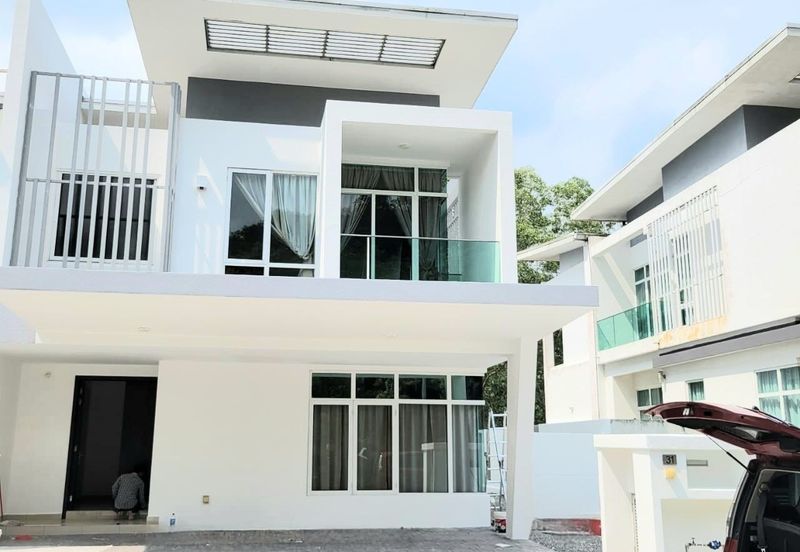Clover Garden Residence