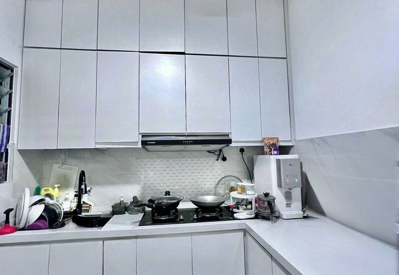 The Hipster @ Taman Desa