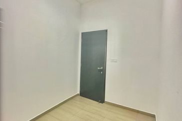 The Hipster @ Taman Desa