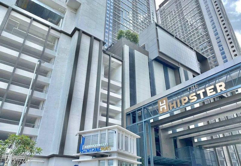 The Hipster @ Taman Desa