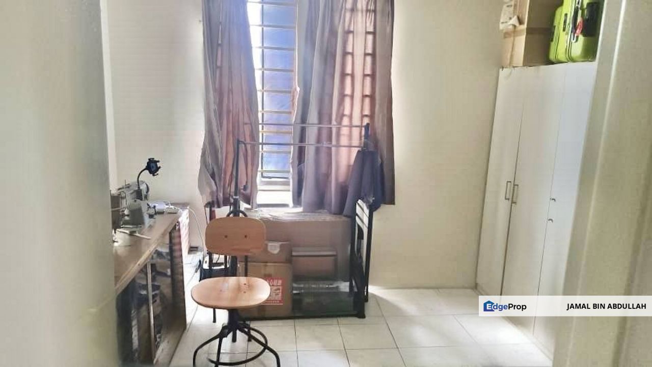 Green Acre Park Condominium Bandar Sungai Long Kajang CORNER UNIT FOR SALE, Selangor, Bandar Sungai Long