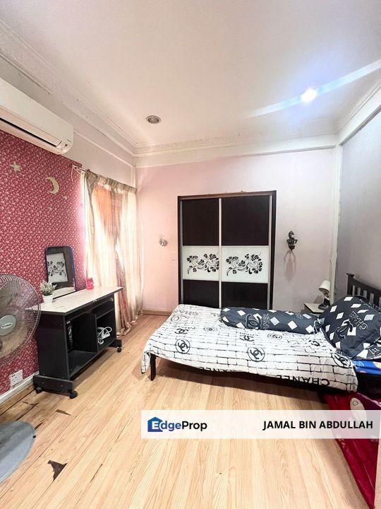 Single Storey Terrace Taman Tasik Teratai Serendah End Lot FOR SALE, Selangor, Batang Kali