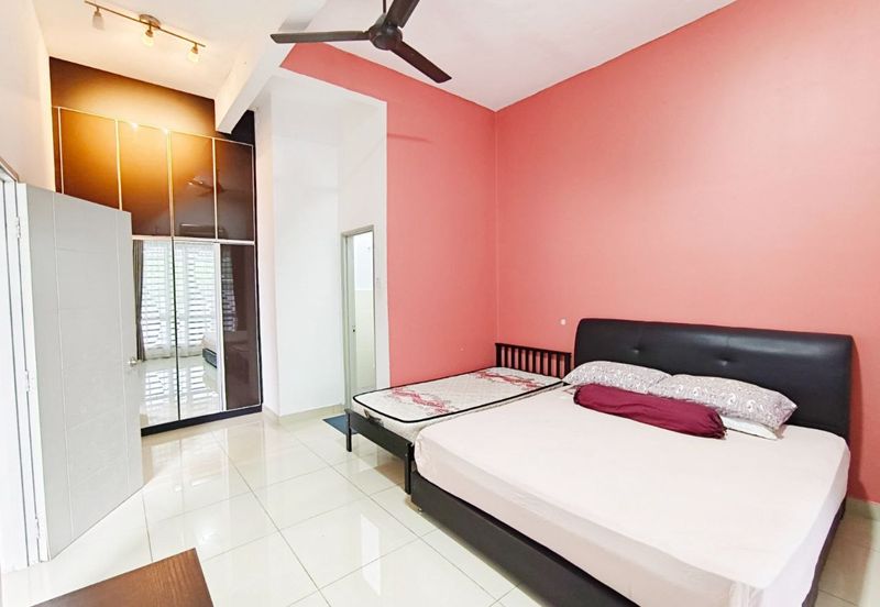 Taman Nakhoda, Jalan Bahtera