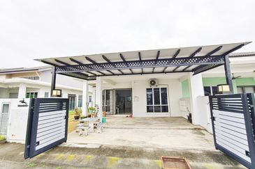 Taman Nakhoda, Jalan Bahtera