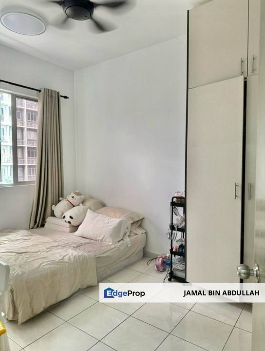 Residensi Idaman Abadi Persiaran Tropica Heights Kajang 2 Selangor PARTIALLY FURNISHED FOR SALE, Selangor, Kajang