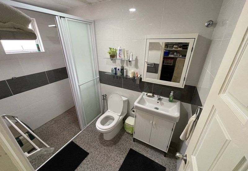 Sri Jelatek Condominium