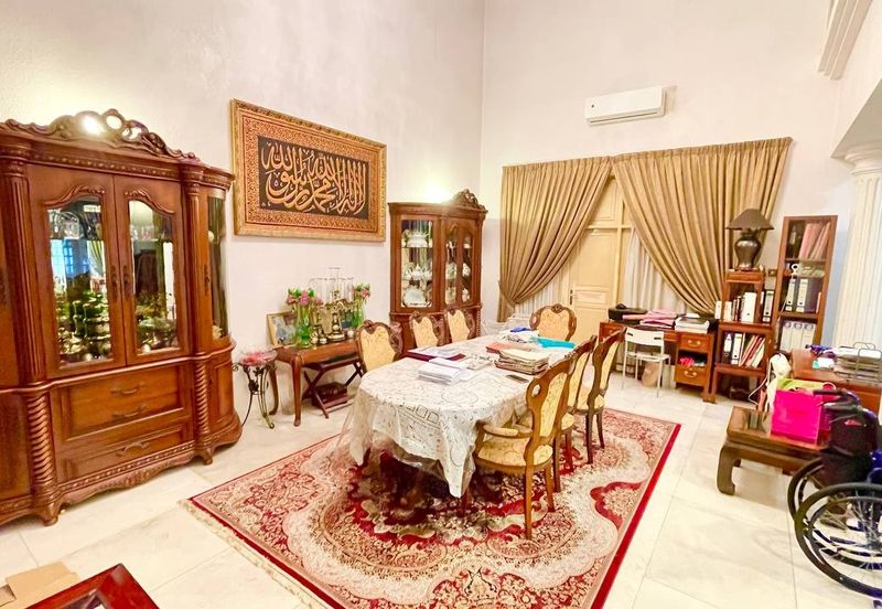 Taman Tun Dr Ismail (TTDI)