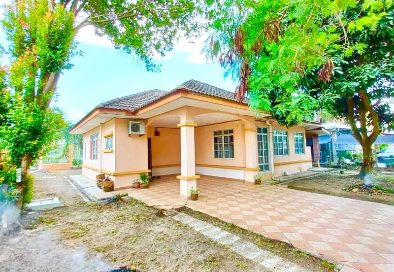 Taman Sri Sungai Pelek