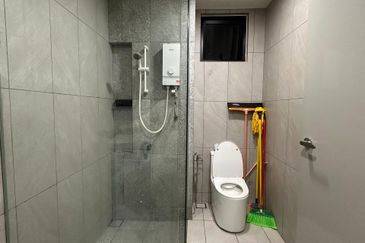 Emerald 9 Condominium