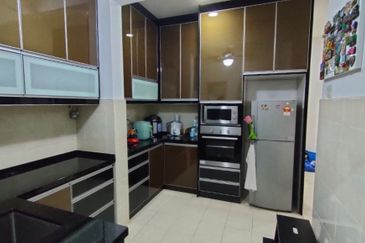 Kristal Heights, Shah Alam