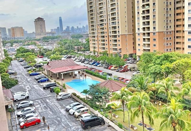 Pandan Court, Taman Pandan Mewah