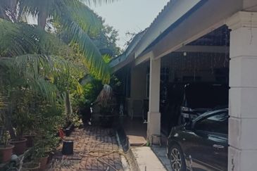 Taman Sri Sungai Pelek