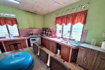 Taman Sri Sungai Pelek