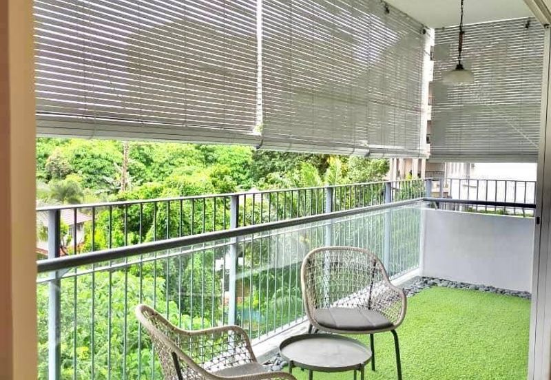 One Jelatek Condominium