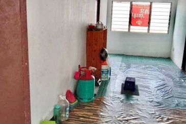 Rumah Pangsa Impian, Bandar Saujana Putra