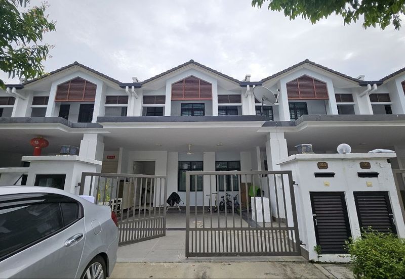 Cradleton @ Eco Majestic