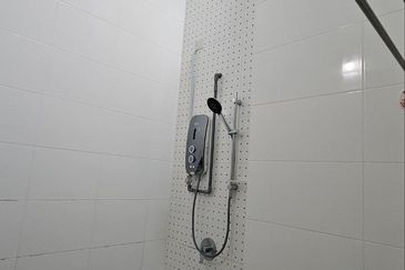 Cradleton @ Eco Majestic