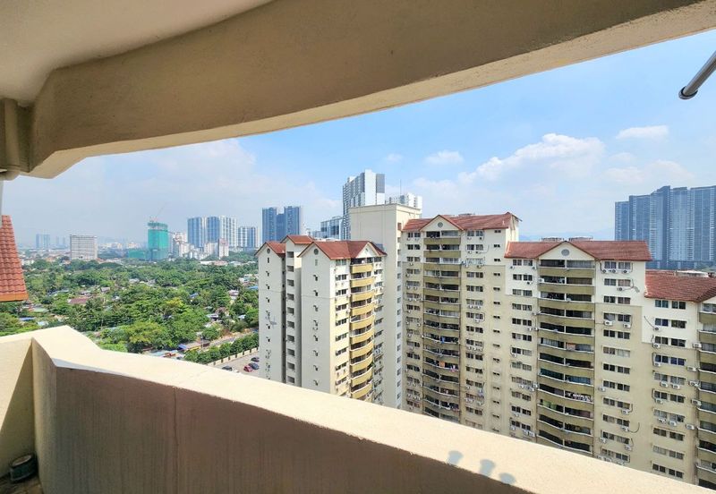 Sentul Utama Condominium