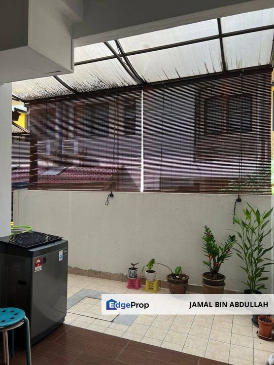 Double Storey Jalan Jeriji Bukit Jelutong PARTLY FURNISHED For Sale, Selangor, Bukit Jelutong