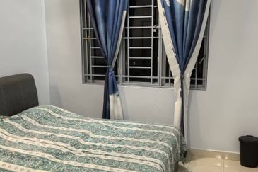 Platinum Hill Condo Pv8