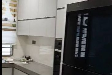 Platinum Hill Condo Pv8