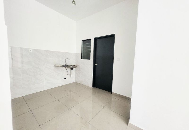 The Hipster @ Taman Desa