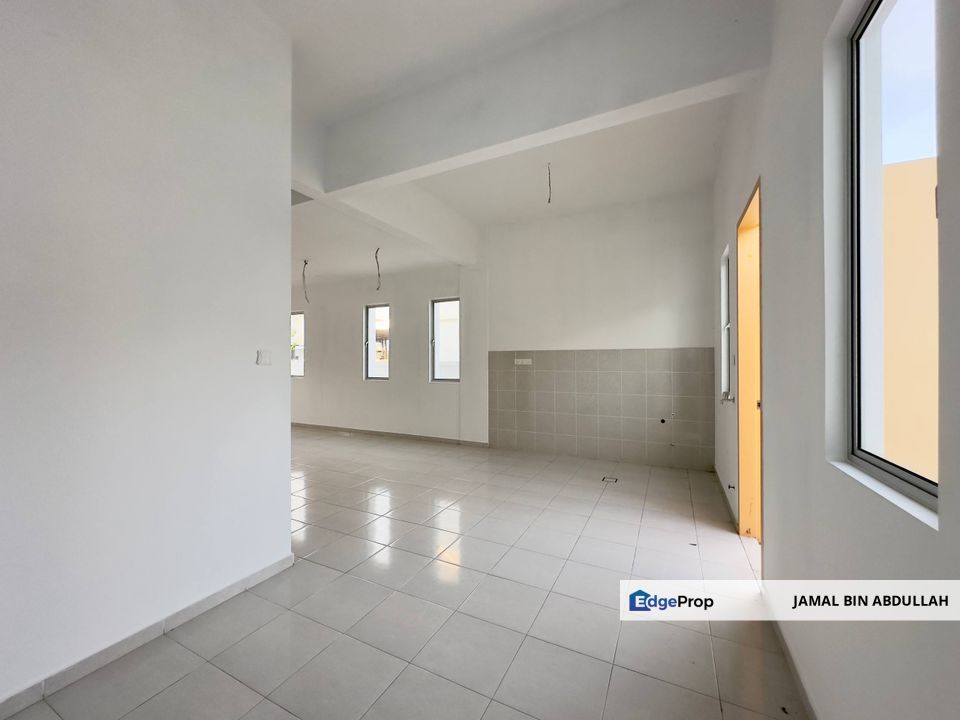 Myra Gardens PHASE 1A Kundang Rawang Double Storey END LOT For Sale, Selangor, Rawang