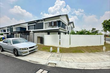 Casablanca 1 @ Alam Impian