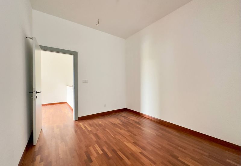 Casablanca 1 @ Alam Impian